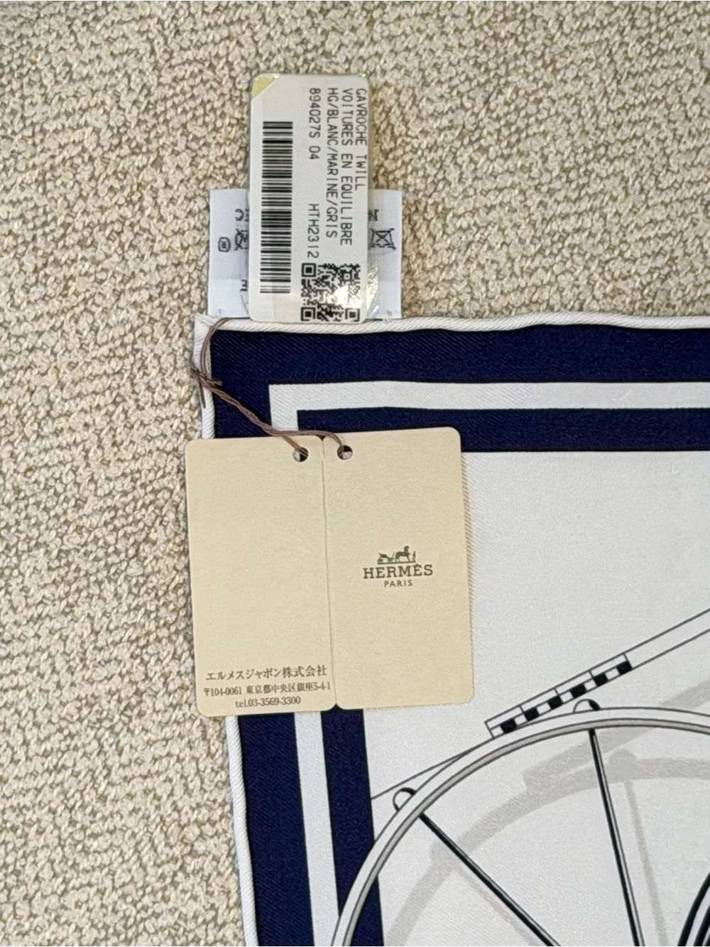 Authentic Hermes Hermès Voitures en Equilibre 45 Silk Scarf Navy and White